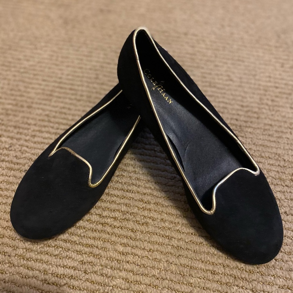 Cole Haan size 7 Black Suede Ballet Flat Brand New